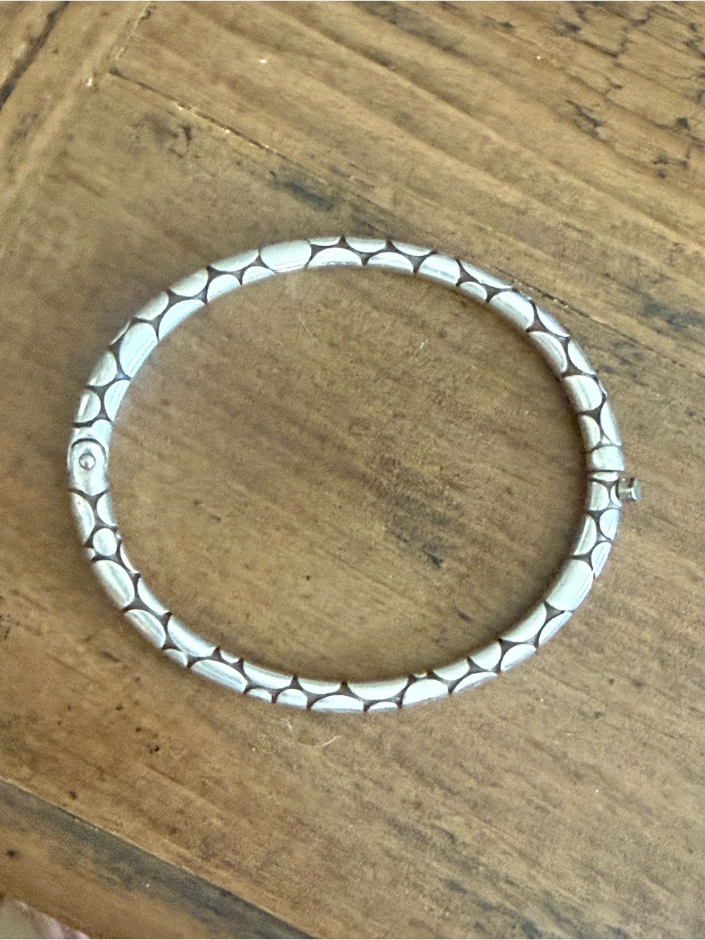 Brighton Retired Pebble Hinged Bangle Bracelet – Silver